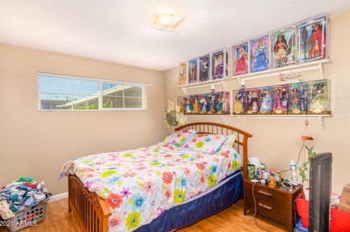 6107 12 Pl, Phoenix AZ 85014-6707 exterior