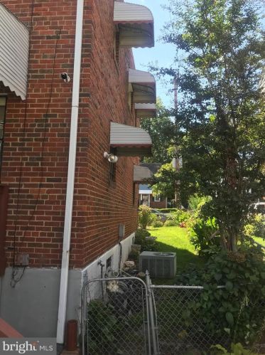 55 Elmira St, Washington, DC 20032-5810