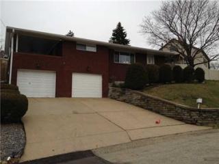 2795 Soulier St, Pittsburgh, PA 15227-4041