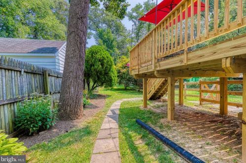 8205 Roanoke Ave, Silver Spring MD 20912-6208 exterior