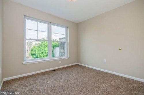 1311 Marshall St, Philadelphia PA 19122-4314 exterior