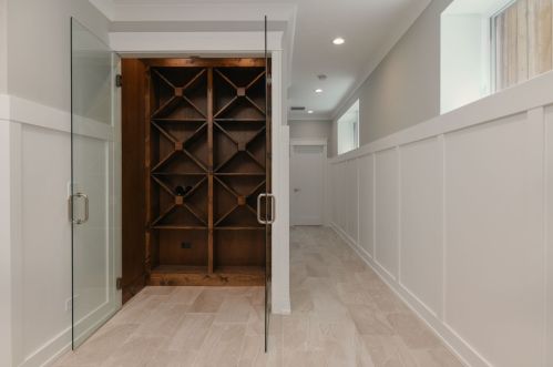 3642 Artesian Ave, Chicago IL  60618-4708 exterior