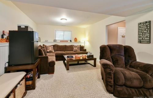 104 Country Clb Rd, Torrington CT 06790-3037 exterior