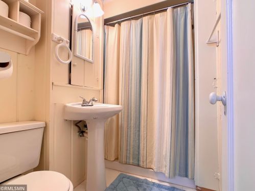 4672 Lk Sarah Dr, Maple Plain MN 55359-8728 exterior