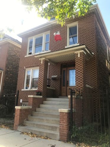 4556 Christiana Ave, Chicago, IL 60625-5404