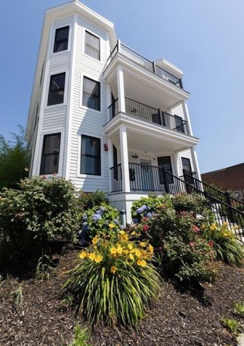 138 Centre St, Boston MA exterior