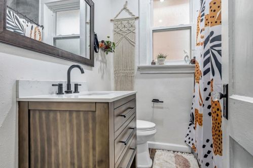 1274 Hawthorne Pl, Saint Louis MO 63130-1328 exterior