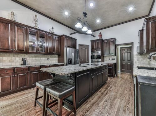 205 Wellington Falls Way, Holly Springs, GA 30114-6817