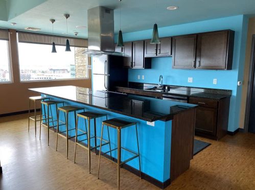 813 Mifflin St, Madison WI  53703-2482 exterior