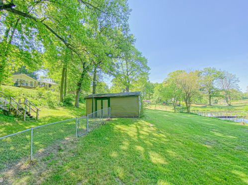 64630 Cassopolis Rd, Cassopolis MI 49031-8561 exterior