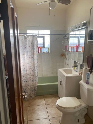 431 88th St, Chicago IL 60619-6705 exterior