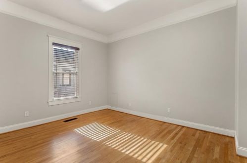 1037 Bouldercrest Dr, Atlanta GA 30316-2269 exterior