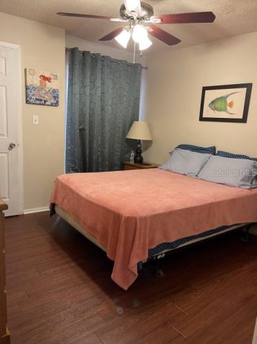 8617 Fancy Finch Dr, Tampa FL  33614-2392 exterior