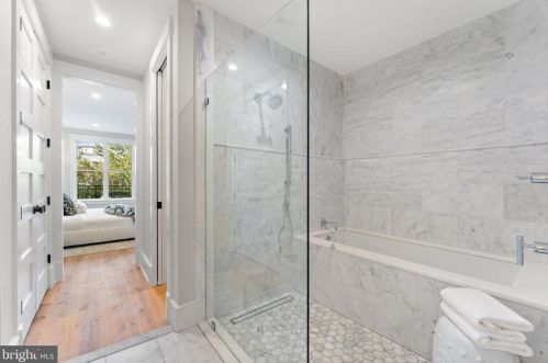 1332 Independence Ave, Washington DC  20003-2365 exterior