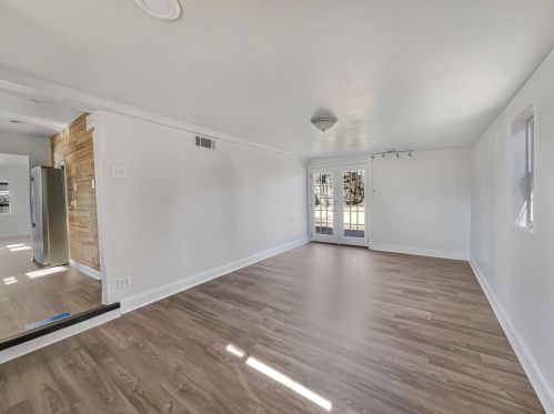 6445 Darlow Dr, Saint Louis MO 63123-3318 exterior