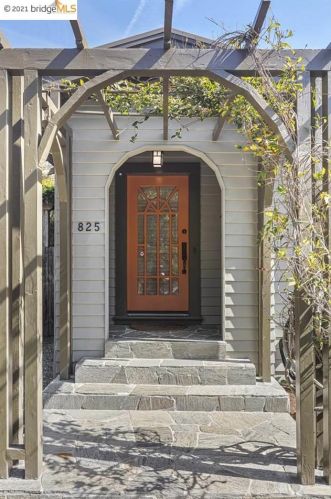 825 Peralta Ave, Berkeley, CA 94707-1818