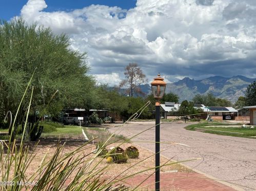 2709 Norris Ave, Tucson AZ  85719-3232 exterior