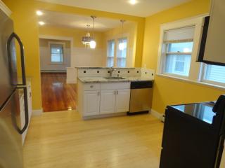 81 Otis St, Winthrop MA  02152-1438 exterior