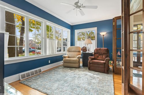 209 Lk Ct, Bull Valley IL 60014-5203 exterior