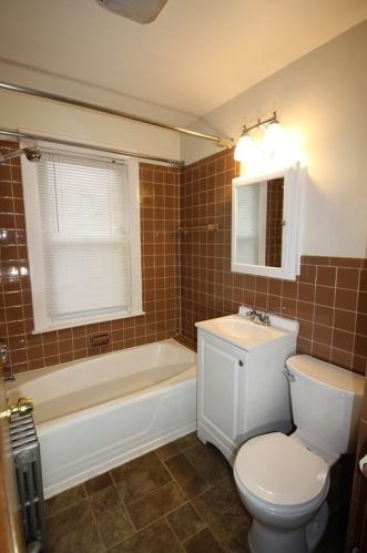 31 Langdon St, Springfield MA  01104-1912 exterior