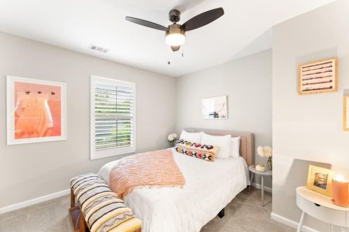 14 Eugenia Pl, Atlanta GA  30318-6357 exterior