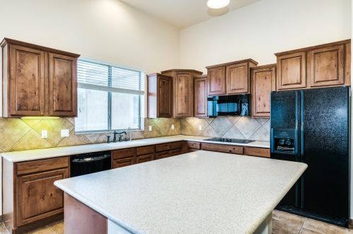 43928 20th St, Phoenix AZ 85006-2323 exterior