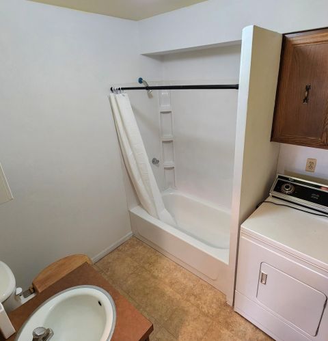 4703 Chalet Ln, Wyoming MI  49519-4912 exterior