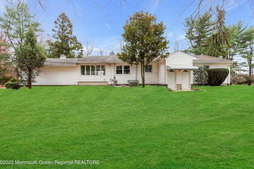 176 Bartley Rd, Jackson Twp NJ  08527-1240 exterior