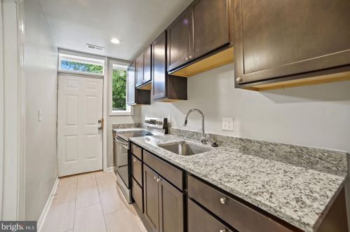 355 Parkland Pl, Washington DC 20032 exterior