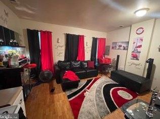 803 Prospect St, Trenton NJ 08638-4806 exterior