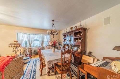 59 Howell Ave, Perth Amboy NJ 08863-1445 exterior