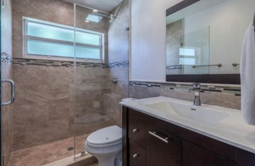 7250 4th Ave, Boca Raton FL  33487-2352 exterior