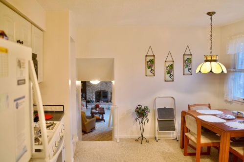 1252 Edinborough Dr, Meskegon MI 49441-5326 exterior