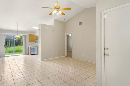 7002 Colony Loop Dr, Austin TX  78724-3612 exterior