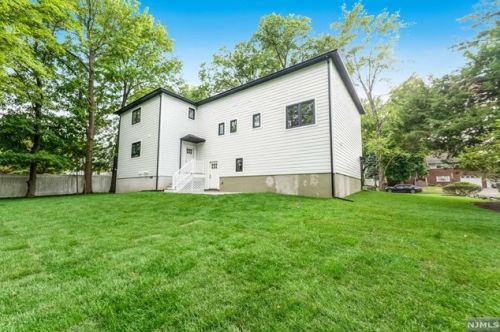 60 Prescott St, Demarest NJ  07627-1420 exterior