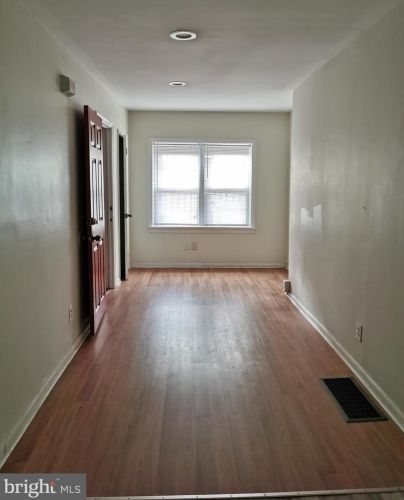 1513 Bouvier St, Philadelphia PA 19140-3535 exterior