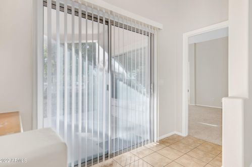 5419 Atlantis Ave, Phoenix AZ  85043-6313 exterior