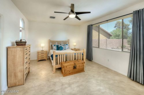 5020 River Fringe Dr, Tucson AZ  85704-1436 exterior