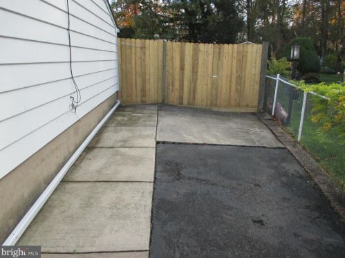 77 Argonne Ave, Trenton NJ 08620-1631 exterior