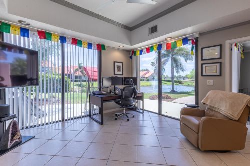 3327 La Prado Ct, Fort Pierce FL  34952-6111 exterior