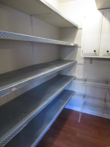 8768 Santa Bella Dr D, Hazelwood MO 63042-2918 exterior