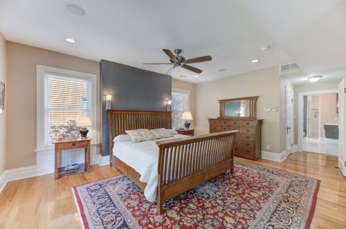 4421 Westminster Pl, Saint Louis MO 63108-1812 exterior