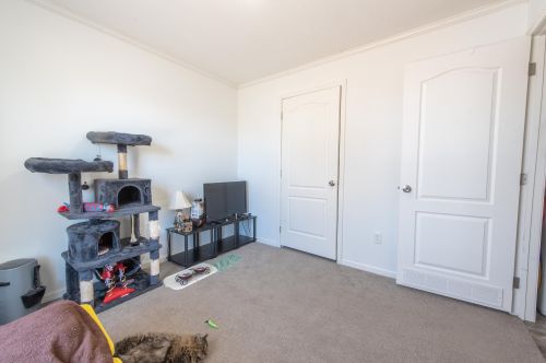 52 Longmeadow Dr, Concord NH 03301-3413 exterior