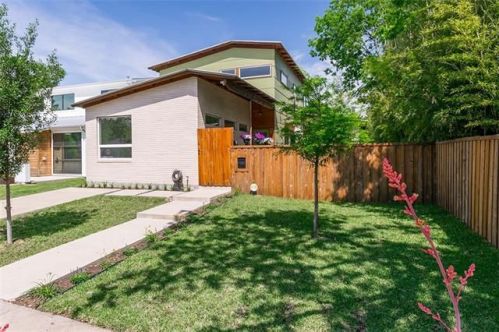 8935 Daytonia Ave, Dallas TX  exterior