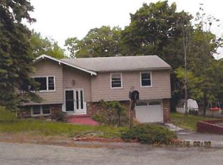 27 Central Ave, Hopatcong, NJ 07843-1803