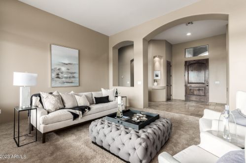 44822 3 St, Phoenix AZ 85087-8639 exterior