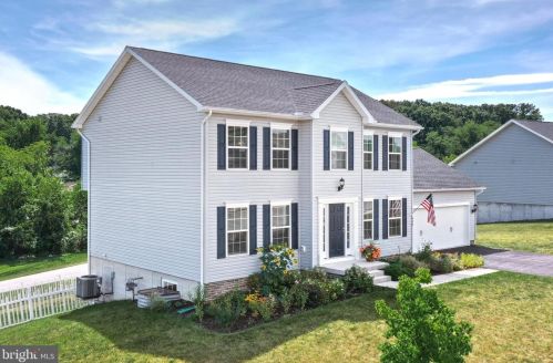 900 Friar Run, Hanover, PA 17331