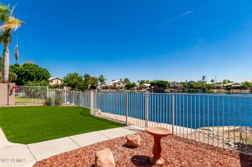 1363 Butler Cir, Chandler AZ  85225-5439 exterior