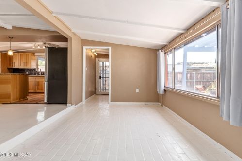 1211 Forgeus Ave, Tucson AZ  85716-3831 exterior