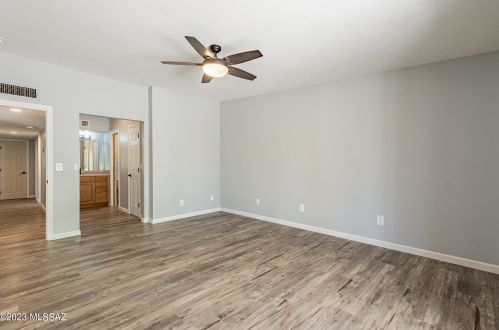 1959 Omar Dr, Tucson AZ  85704-1242 exterior